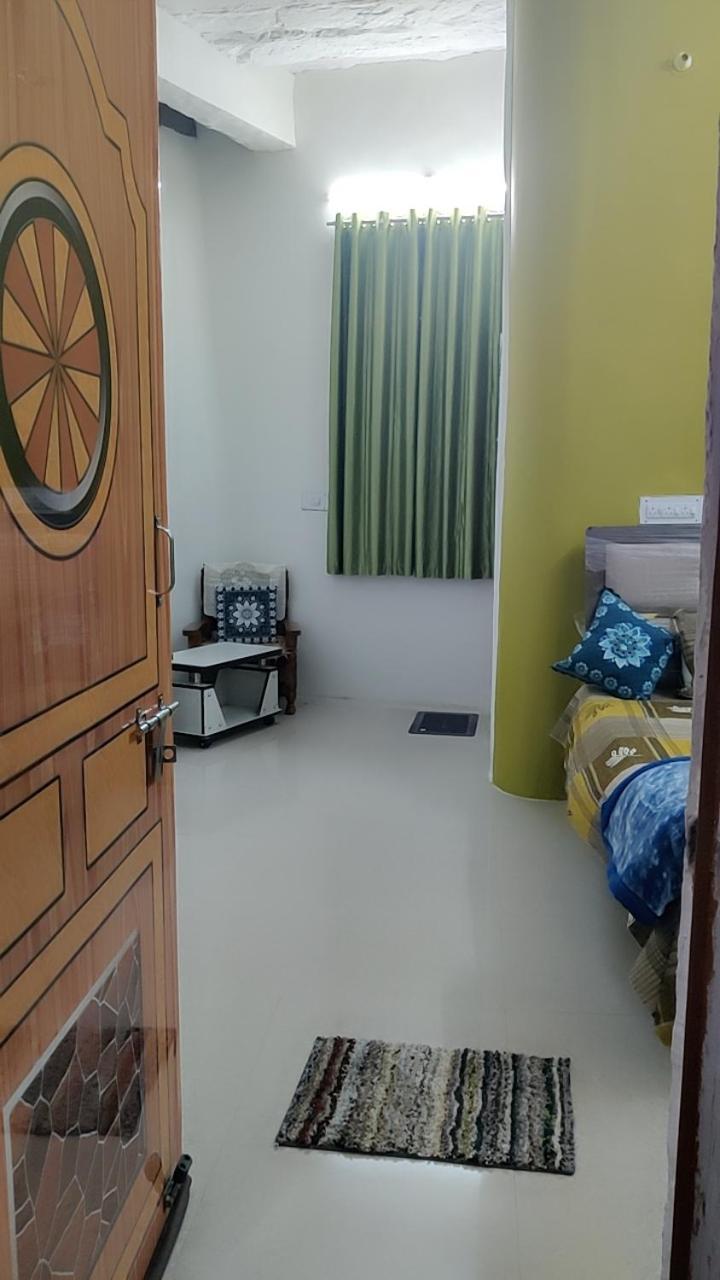 Ugs Guest House ジョードプル 部屋 写真